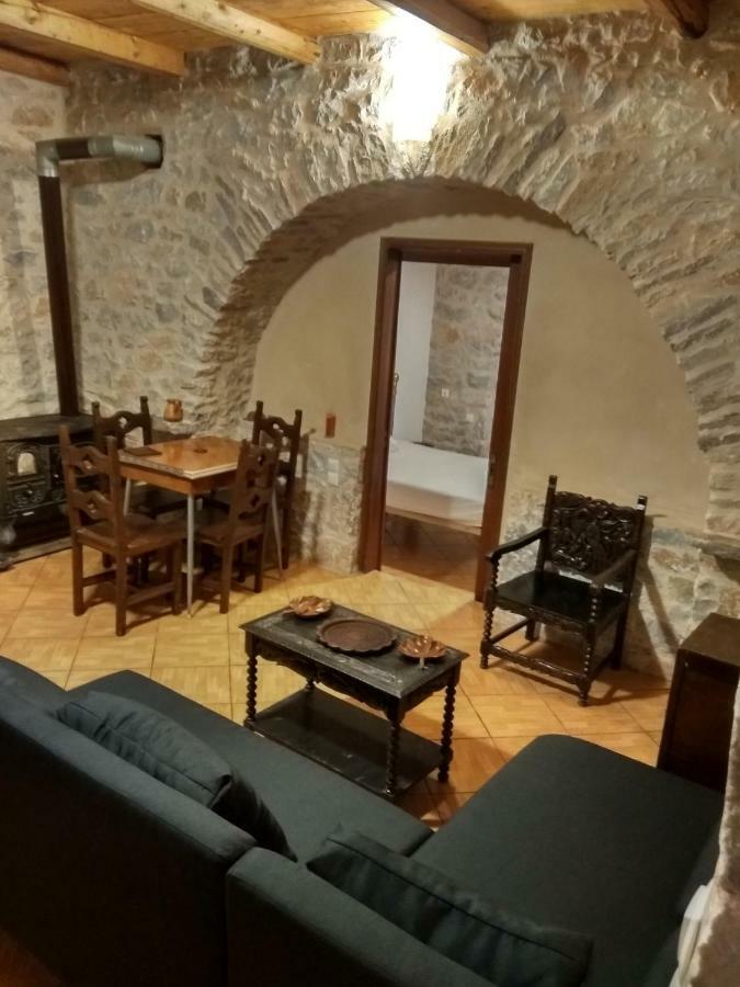 Find Your Peace In A Traditional Country House!! Láyia Exteriér fotografie